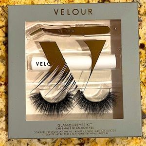 Velour Glamoureyes Kit